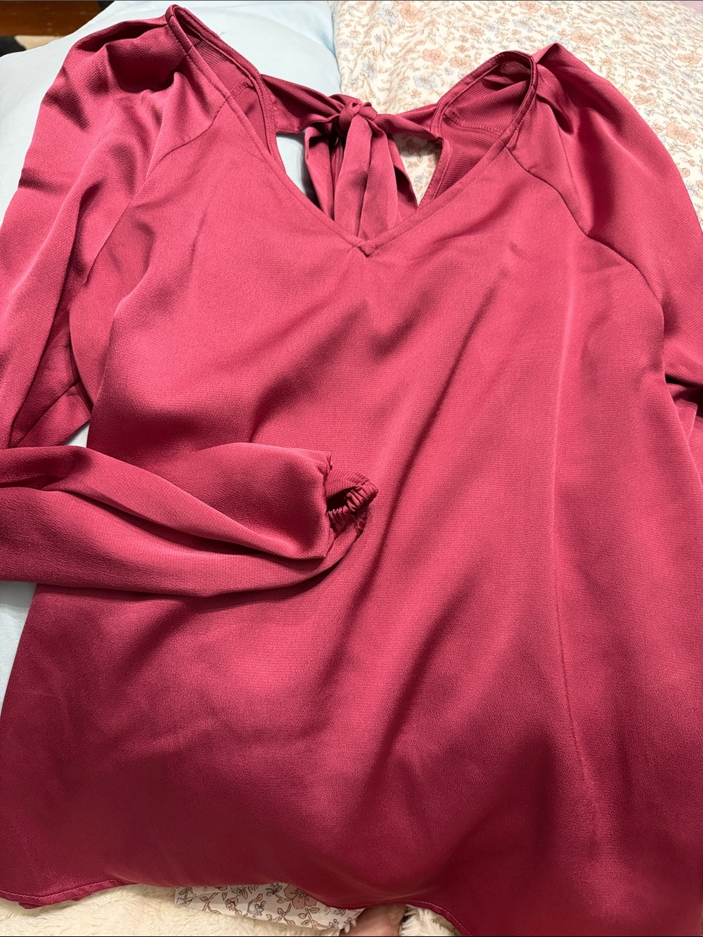 Nine West Rose-Pink V-Neck Tie-Back Blouse